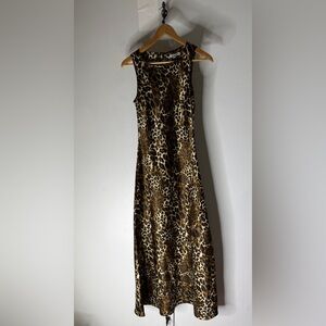 Francesca’s Leopard Print Sleeveless Maxi A Line Dress Satin Size Small